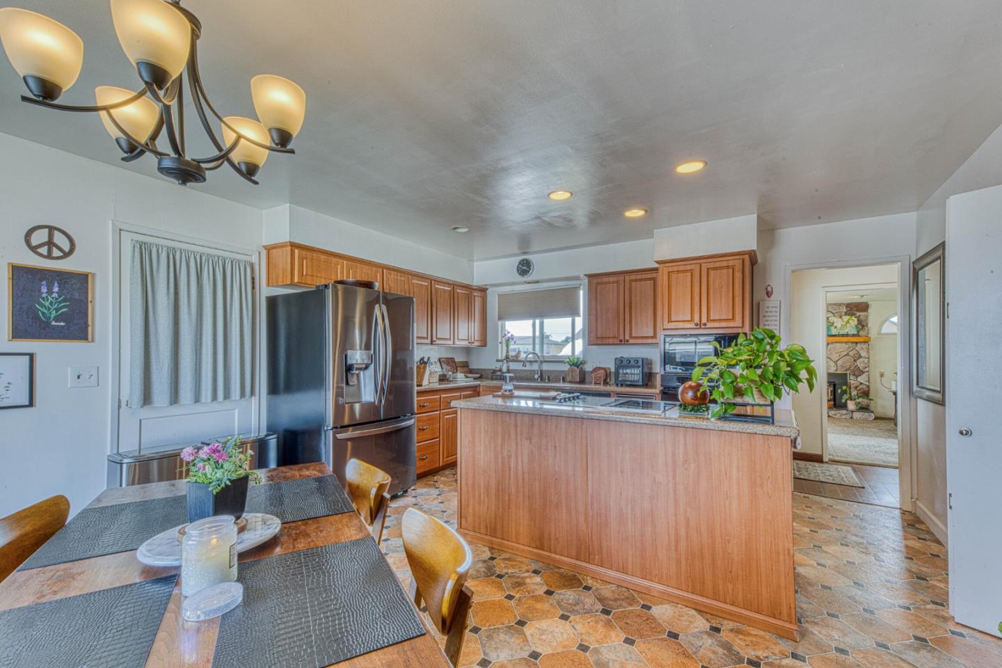 752 A Middlefield Road, Unit A Salinas, CA 93906 - Photo 23 of 45