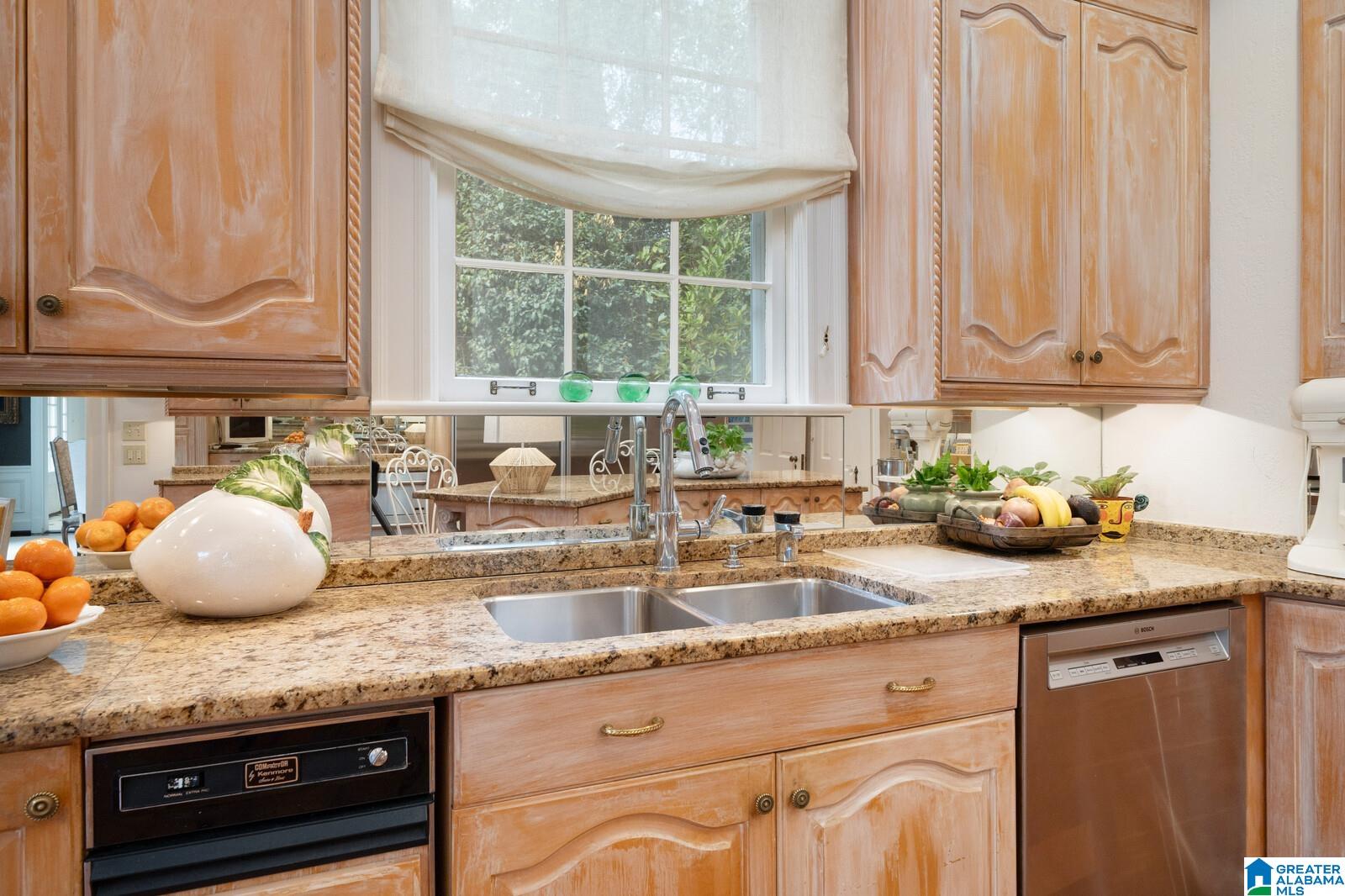 2 Rockledge Road Birmingham, AL 35213 - Photo 24 of 91
