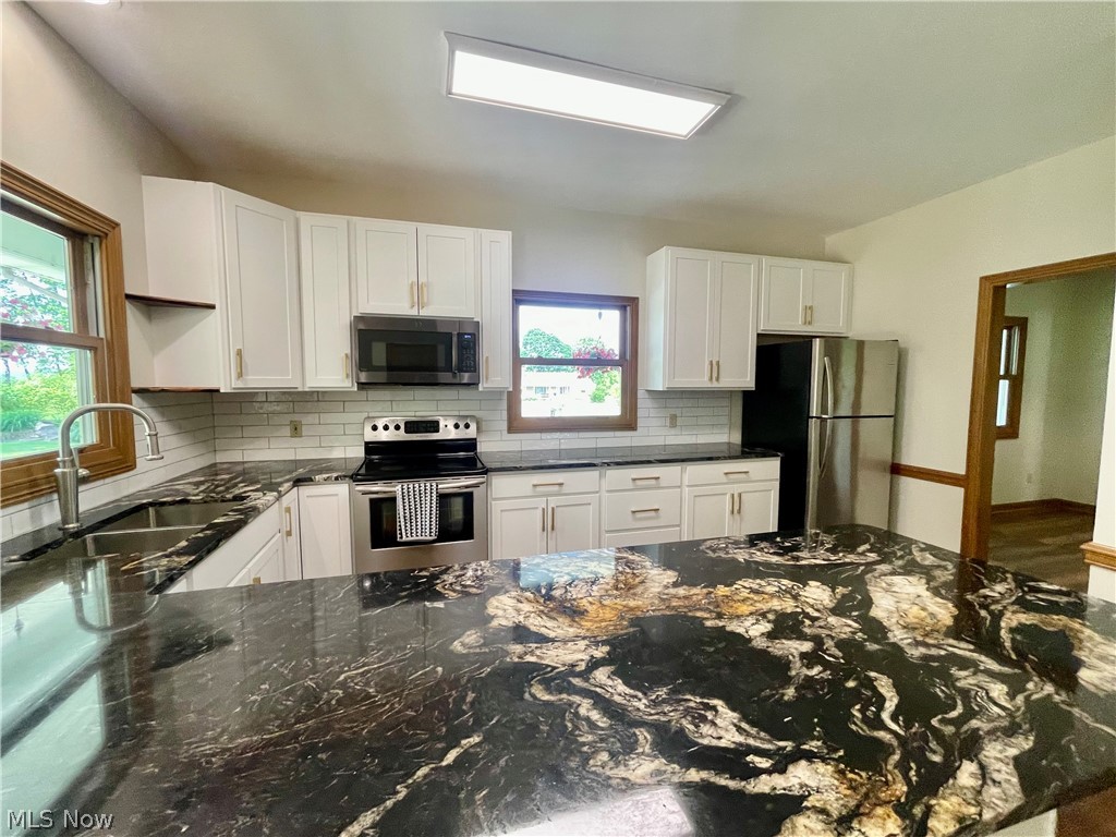 7609 Carter Road Northfield, OH 44067 - Photo 5 of 50 Most beautiful granite