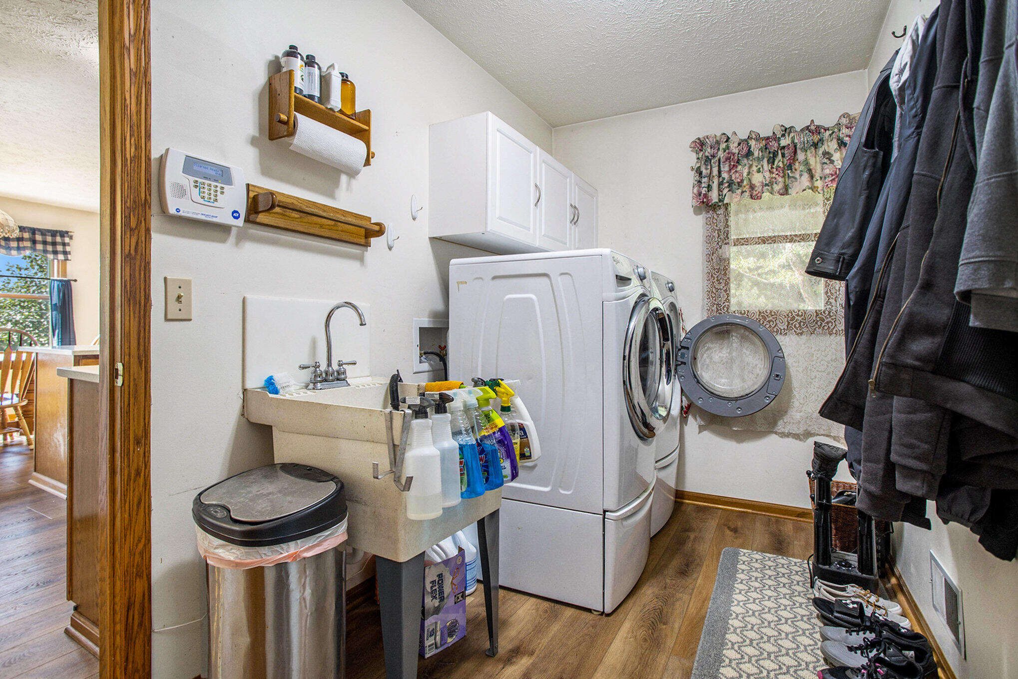7060 Marshall Road Olivet, MI 49076 - Photo 11 of 35 Laundry