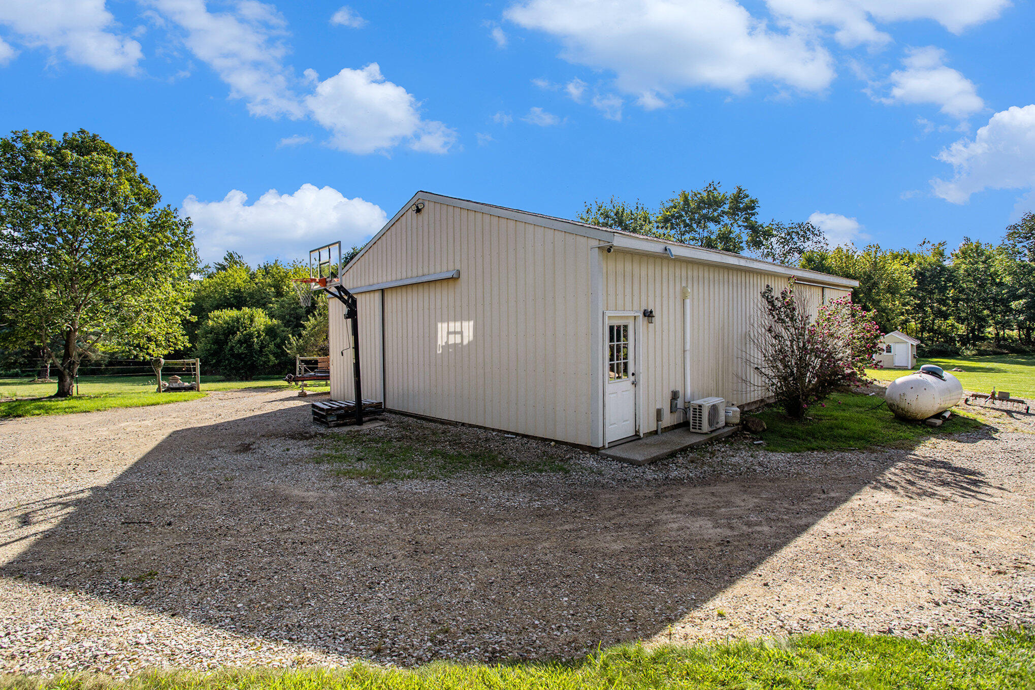 7060 Marshall Road Olivet, MI 49076 - Photo 29 of 35 Pole Barn