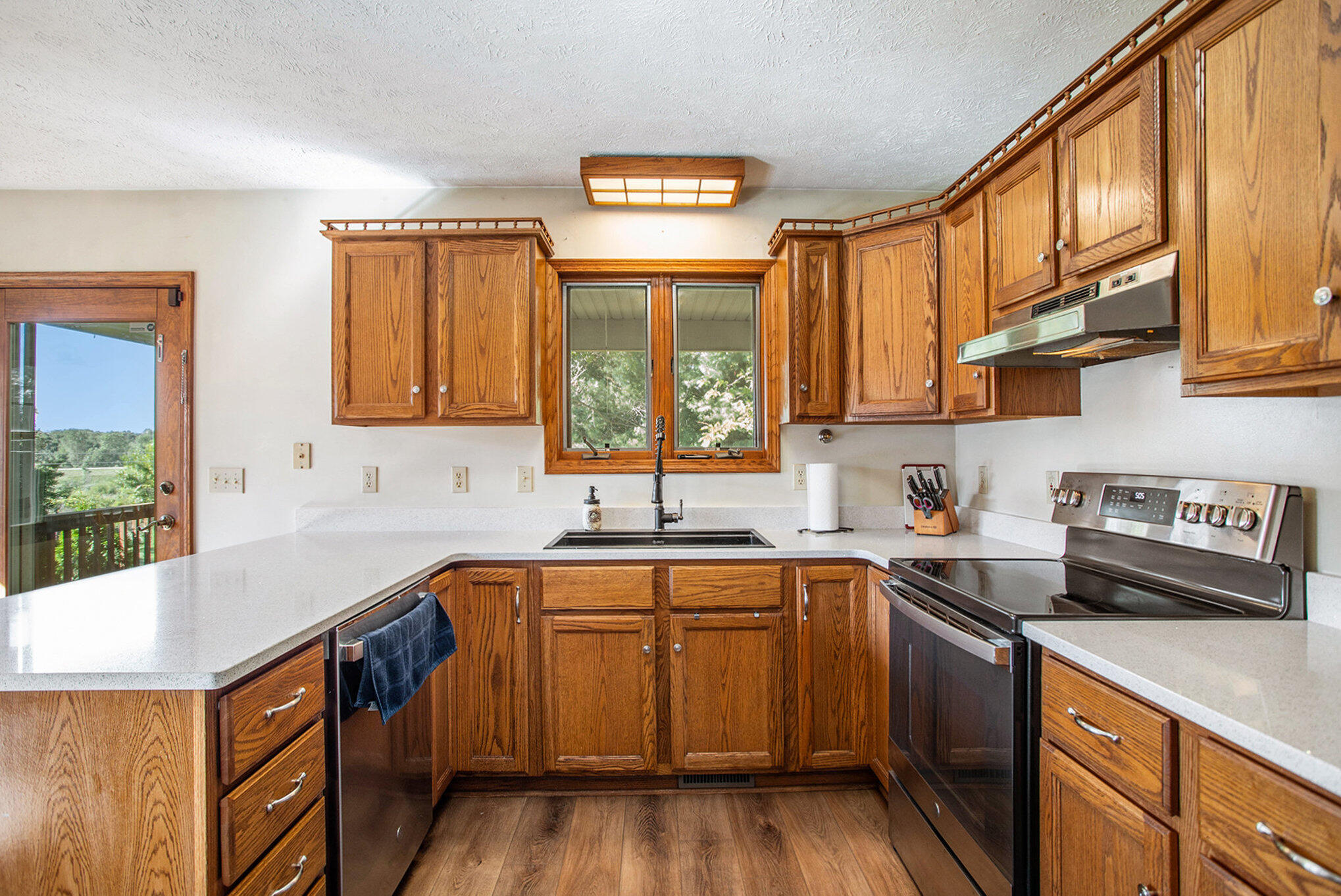 7060 Marshall Road Olivet, MI 49076 - Photo 10 of 35 Kitchen