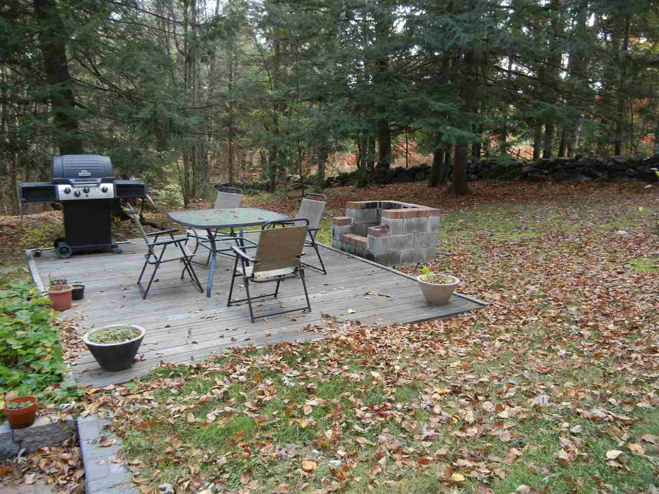 8 Lawrence Road Merrimack, NH 03054 - Photo 24 of 37