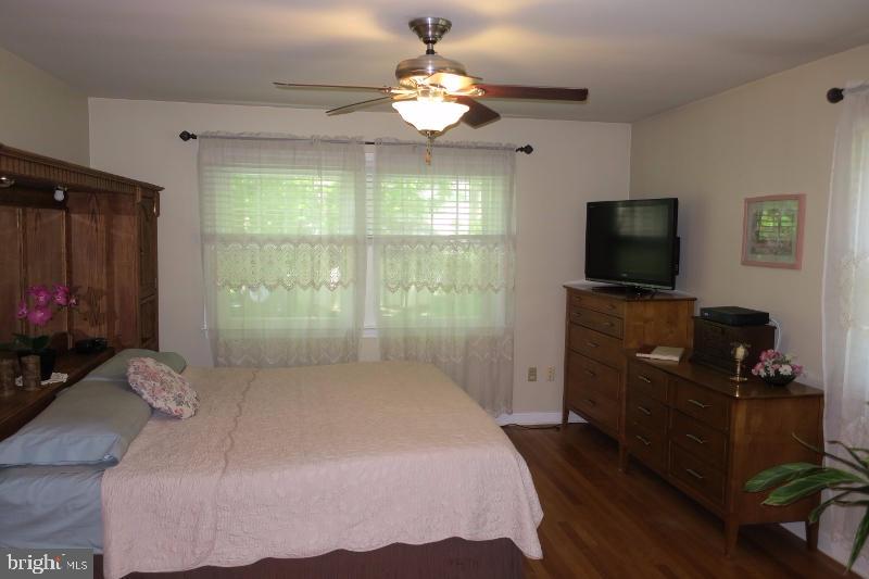 2701 Brookfield Road Lancaster, PA 17601 - Photo 14 of 36