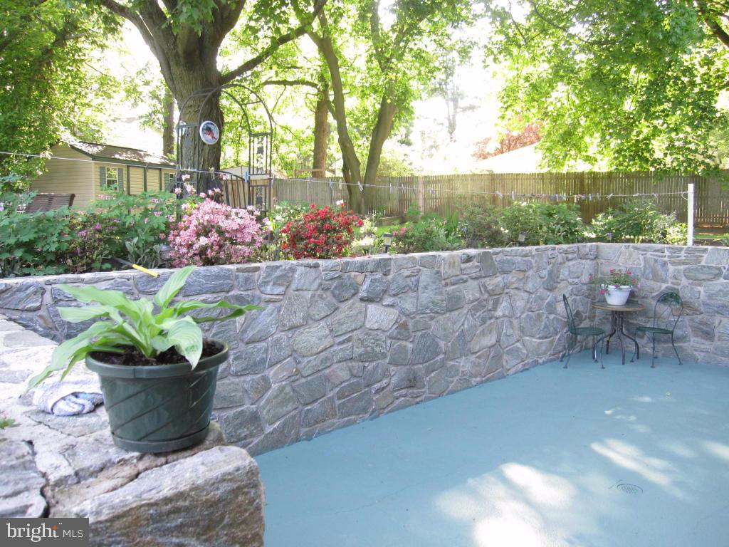 2701 Brookfield Road Lancaster, PA 17601 - Photo 27 of 36