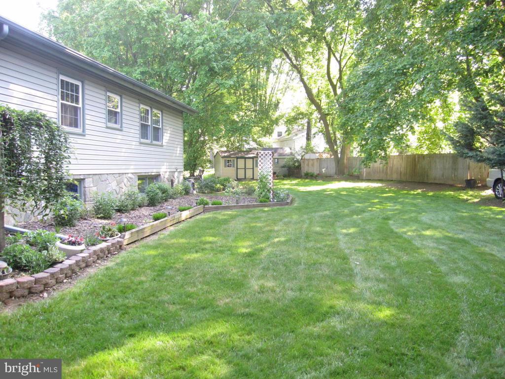 2701 Brookfield Road Lancaster, PA 17601 - Photo 29 of 36