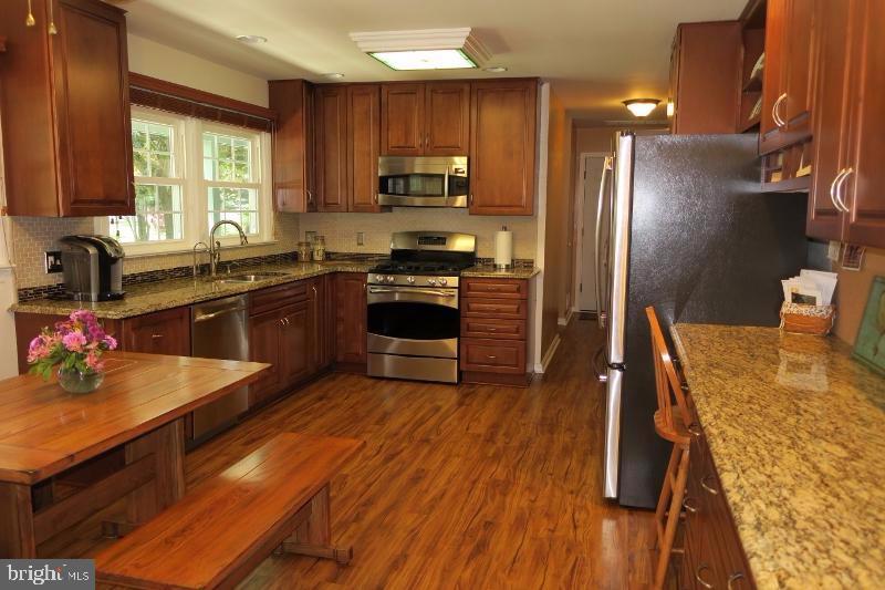 2701 Brookfield Road Lancaster, PA 17601 - Photo 6 of 36