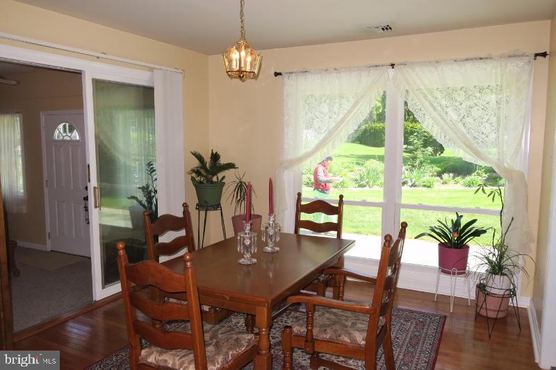 2701 Brookfield Road Lancaster, PA 17601 - Photo 10 of 36