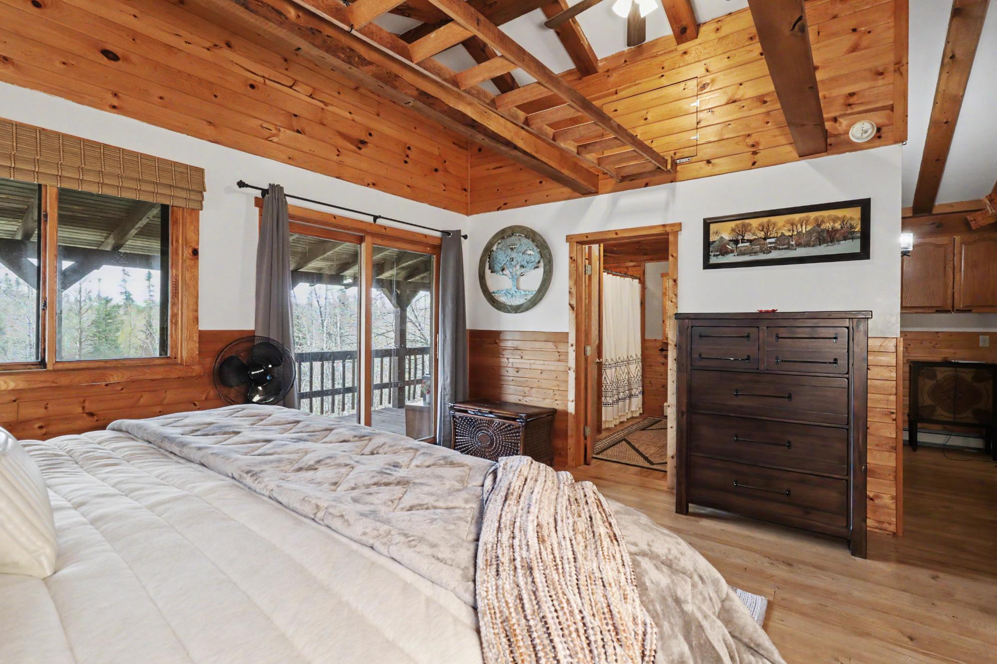 2340 Croker Road Eagle River, WI 54521 - Photo 11 of 36 Gallery Image 11