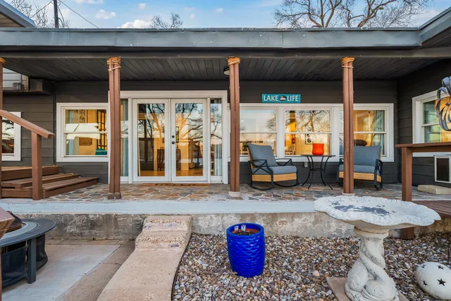 $450,000 | 122 Pony Express Trail, Lubbock, TX 79404