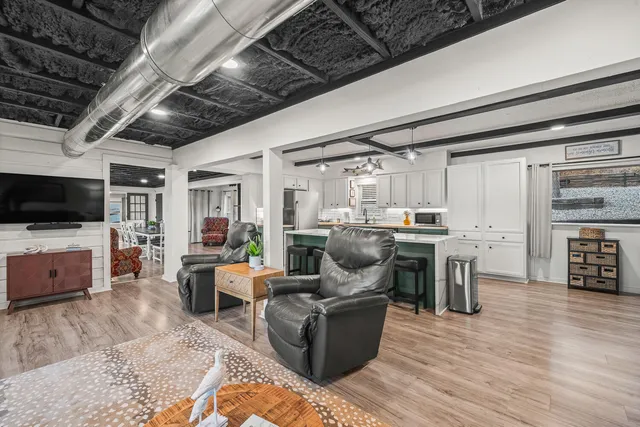 $450,000 | 122 Pony Express Trail, Lubbock, TX 79404