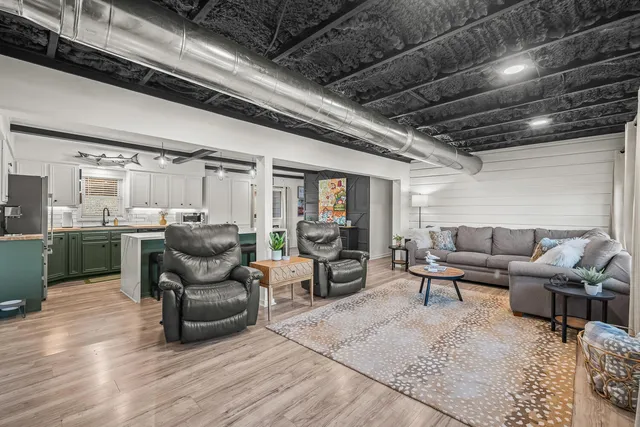 $450,000 | 122 Pony Express Trail, Lubbock, TX 79404