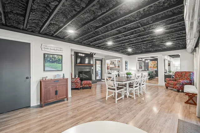 $450,000 | 122 Pony Express Trail, Lubbock, TX 79404