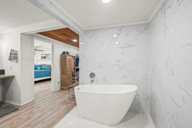 $450,000 | 122 Pony Express Trail, Lubbock, TX 79404