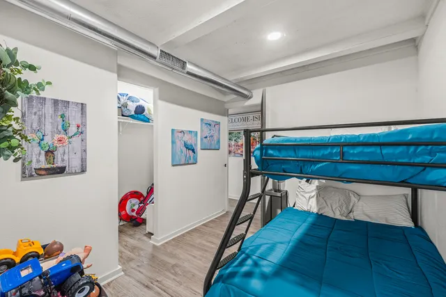 $450,000 | 122 Pony Express Trail, Lubbock, TX 79404