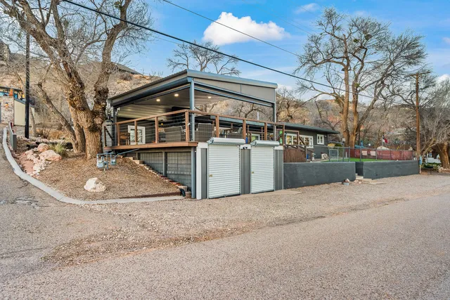 $450,000 | 122 Pony Express Trail, Lubbock, TX 79404