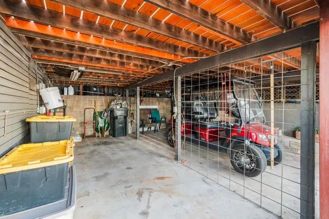 $450,000 | 122 Pony Express Trail, Lubbock, TX 79404