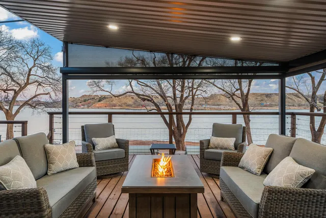 $450,000 | 122 Pony Express Trail, Lubbock, TX 79404