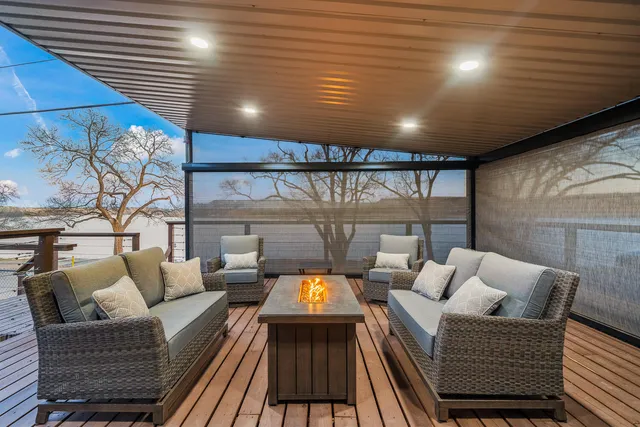 $450,000 | 122 Pony Express Trail, Lubbock, TX 79404