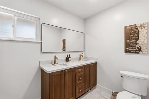 $2,295,000 | 3540 Ridgecrest Drive, Carlsbad, CA 92008