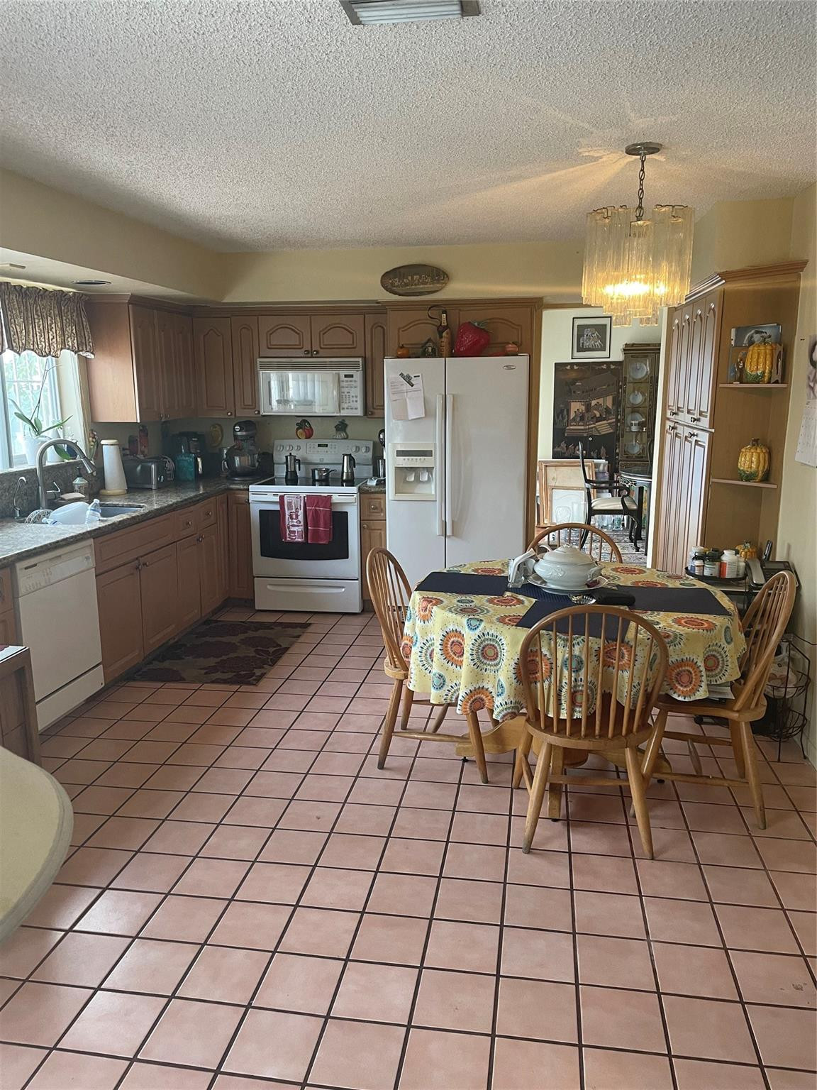 14578 Southwest 94th Lane Miami, FL 33186 - Photo 9 of 22 Photo 9