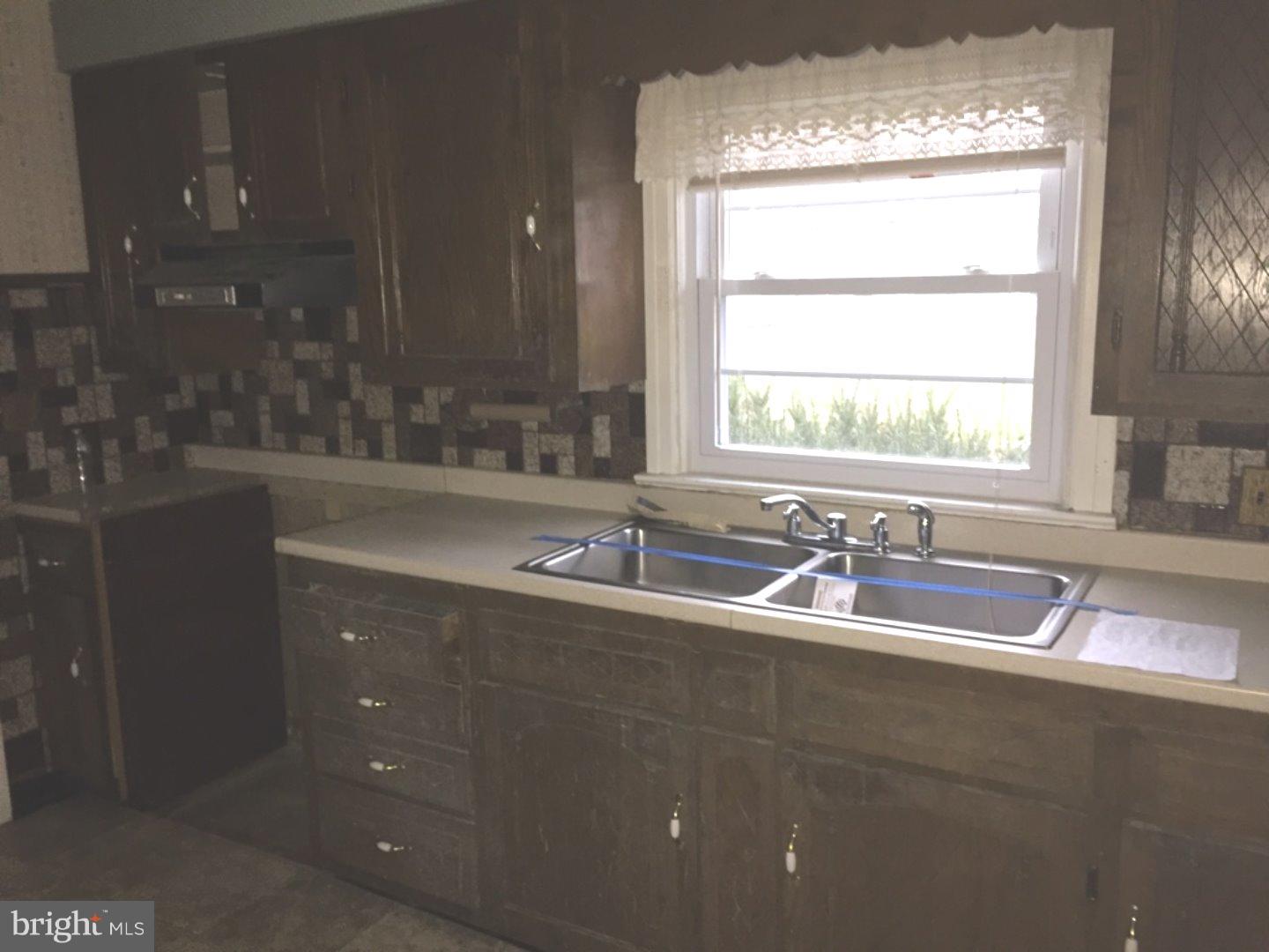 190 Ellisdale Road Allentown, NJ 08501 - Photo 6 of 12 Gallery Image 6