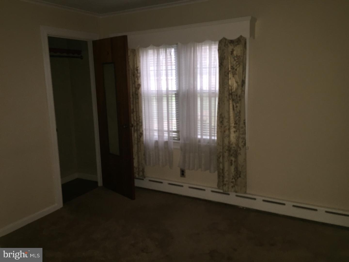 190 Ellisdale Road Allentown, NJ 08501 - Photo 9 of 12 Gallery Image 9