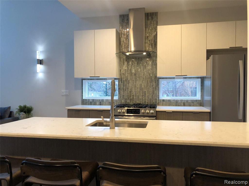 2080 Villa Road Birmingham, MI 48009 - Photo 12 of 41