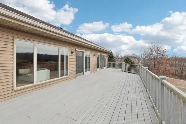 $1,145,000 | 180 County Highway F, Blanchardville, WI 53516