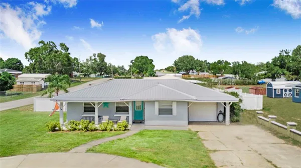 $295,000 | 498 West 7th Street, Frostproof, FL 33843