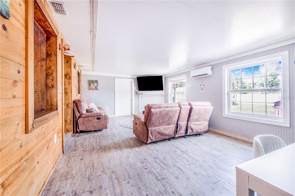 498 West 7th Street Frostproof, FL 33843 - Photo 19 of 44