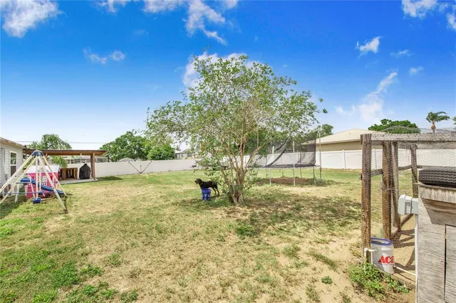 $305,000 | 498 West 7th Street, Frostproof, FL 33843