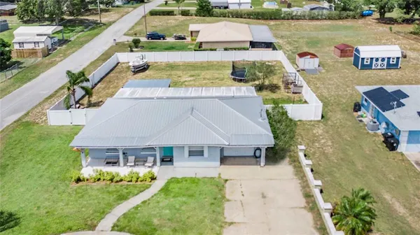 $295,000 | 498 West 7th Street, Frostproof, FL 33843