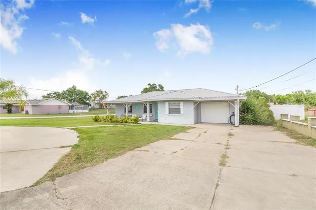 $305,000 | 498 West 7th Street, Frostproof, FL 33843