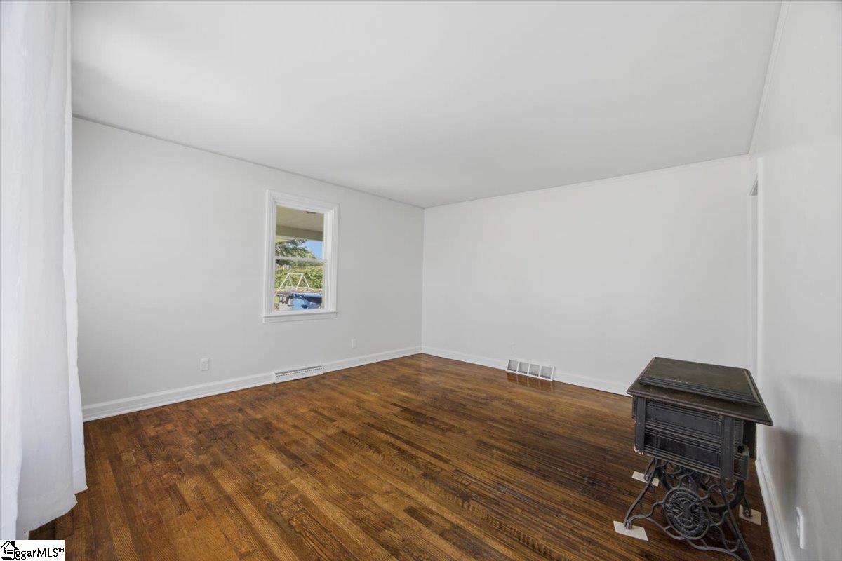 15 Duncan Road Greenville, SC 29617 - Photo 3 of 29