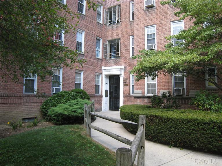 800 Bronx River Road, Unit A34 Bronxville, NY 10708 - Photo 1 of 1