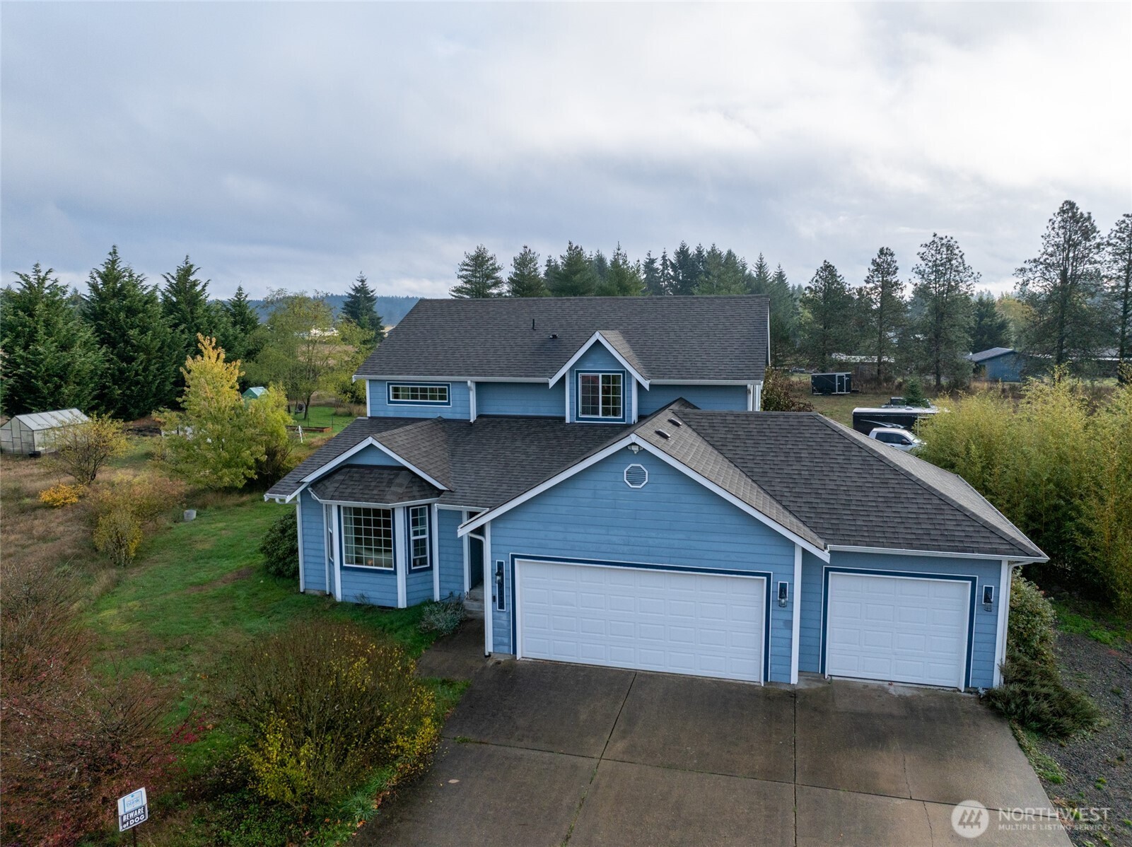 7332 183rd Avenue Southwest Rochester, WA 98579 - Photo 2 of 40