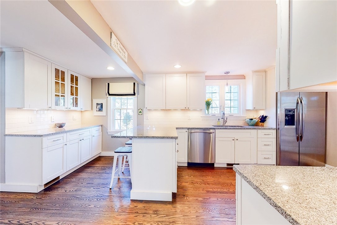 133 Crestwood Road Warwick, RI 02886 - Photo 19 of 40