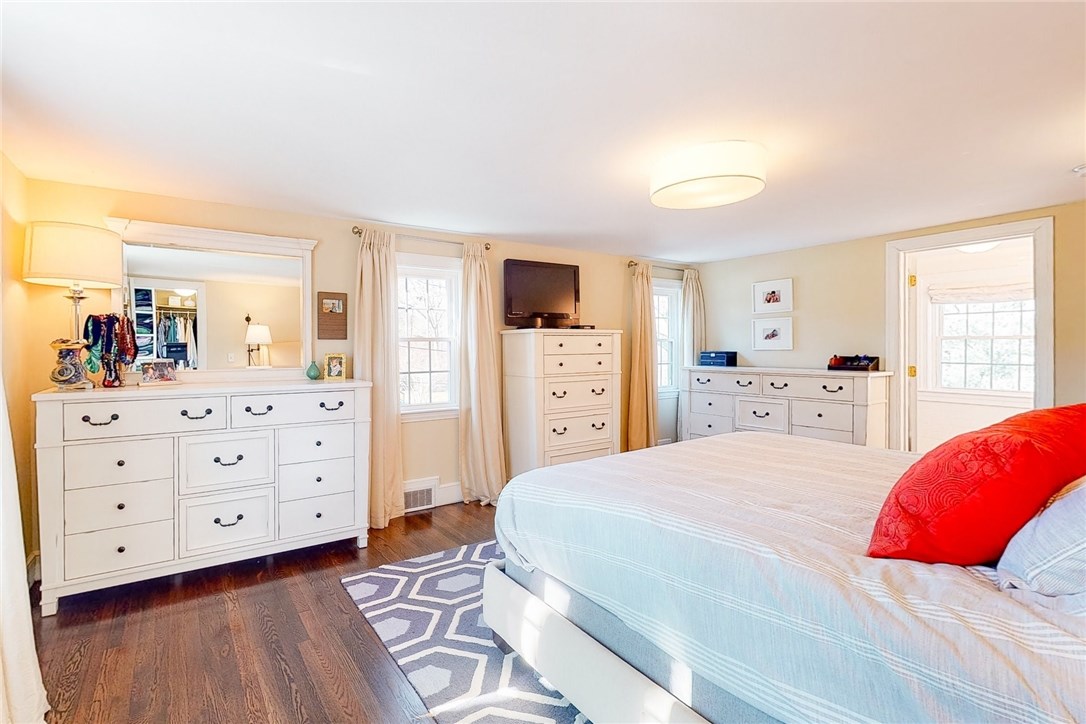 133 Crestwood Road Warwick, RI 02886 - Photo 33 of 40