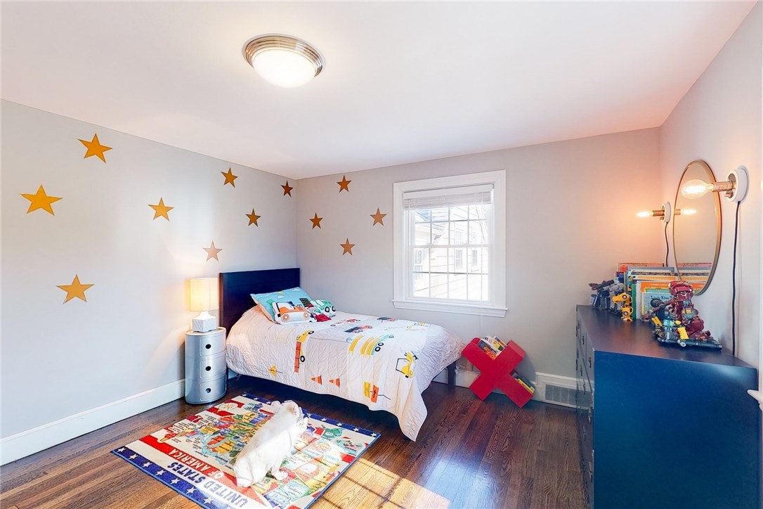 133 Crestwood Road Warwick, RI 02886 - Photo 37 of 40