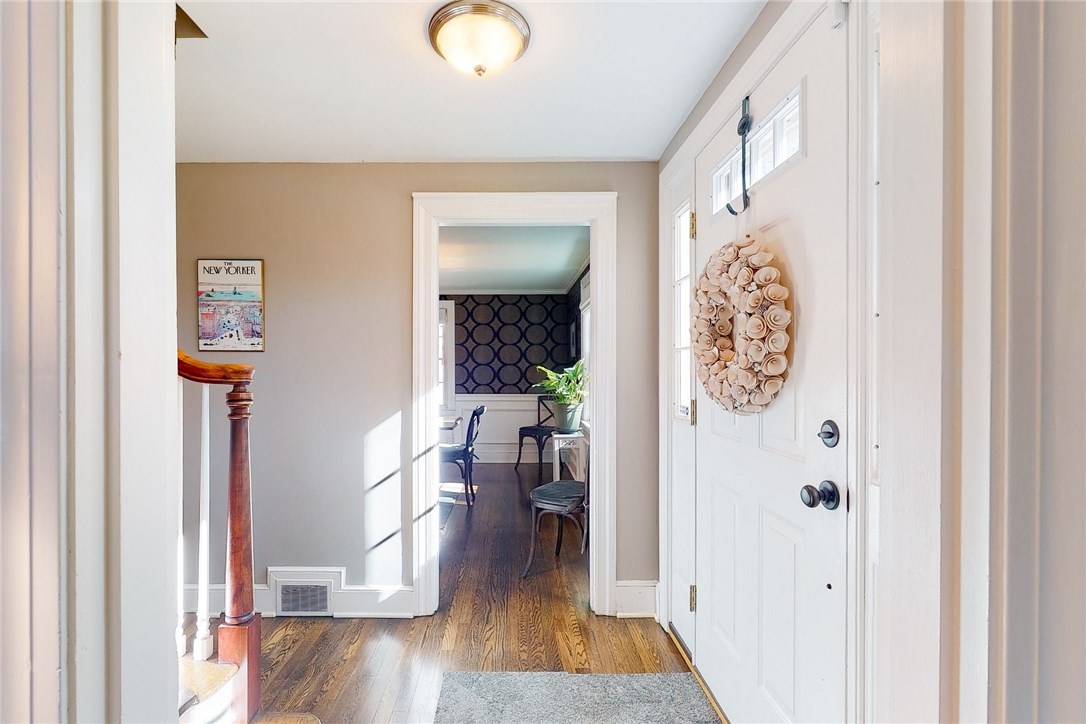 133 Crestwood Road Warwick, RI 02886 - Photo 8 of 40