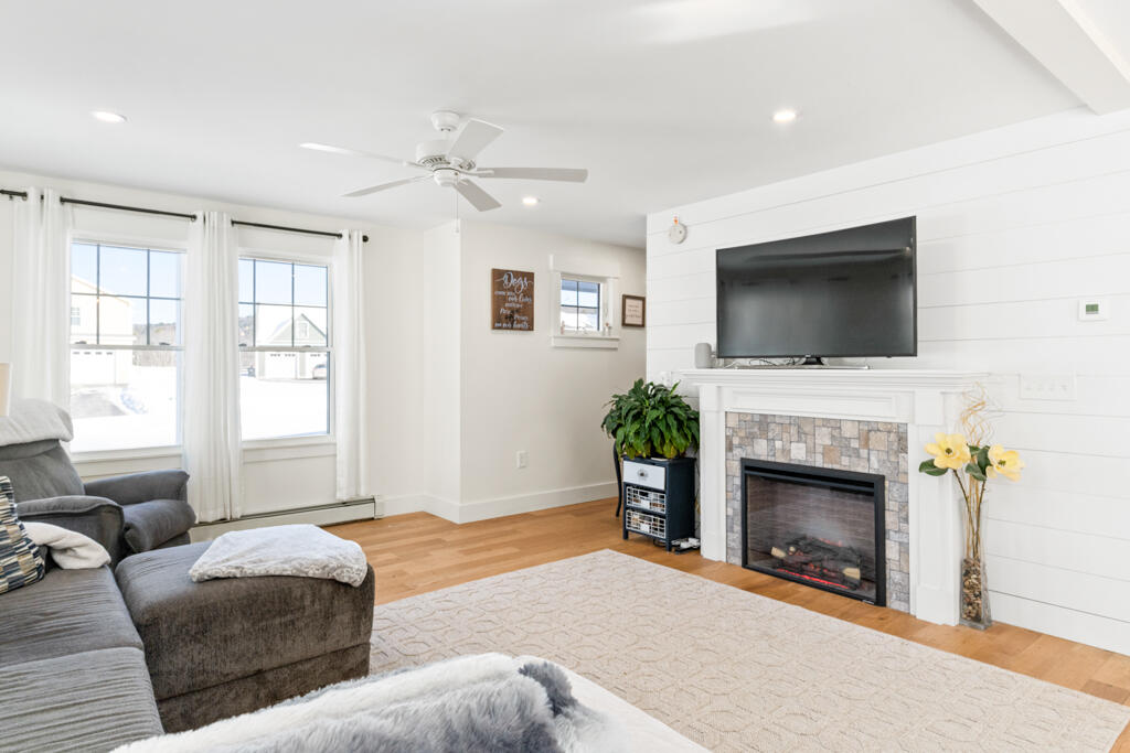 4 Hayfield Lane Windham, ME 04062 - Photo 33 of 67 DSC04827