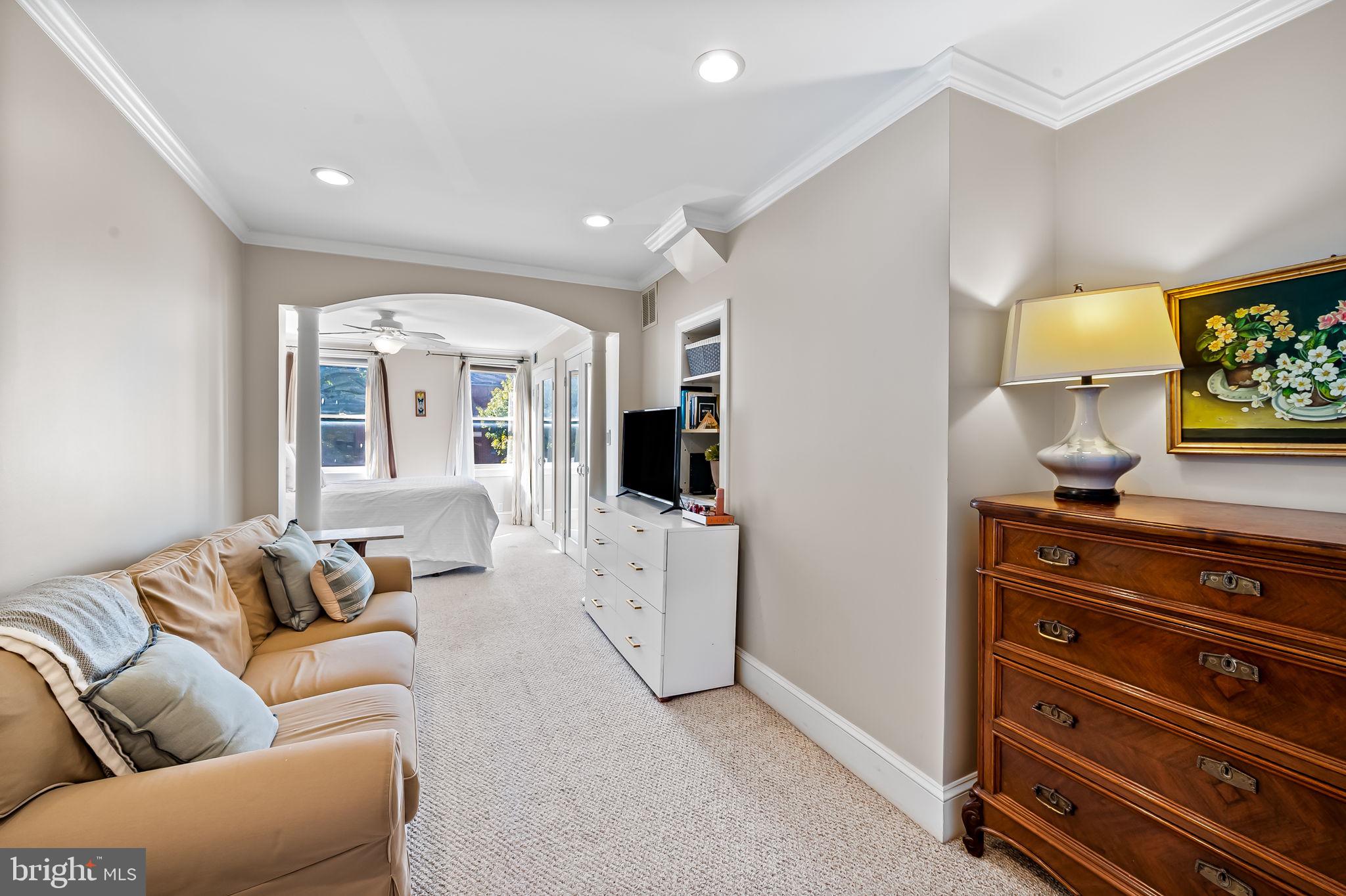 1908 Bank Street Baltimore, MD 21231 - Photo 33 of 37 a living room with furniture and a flat screen tv