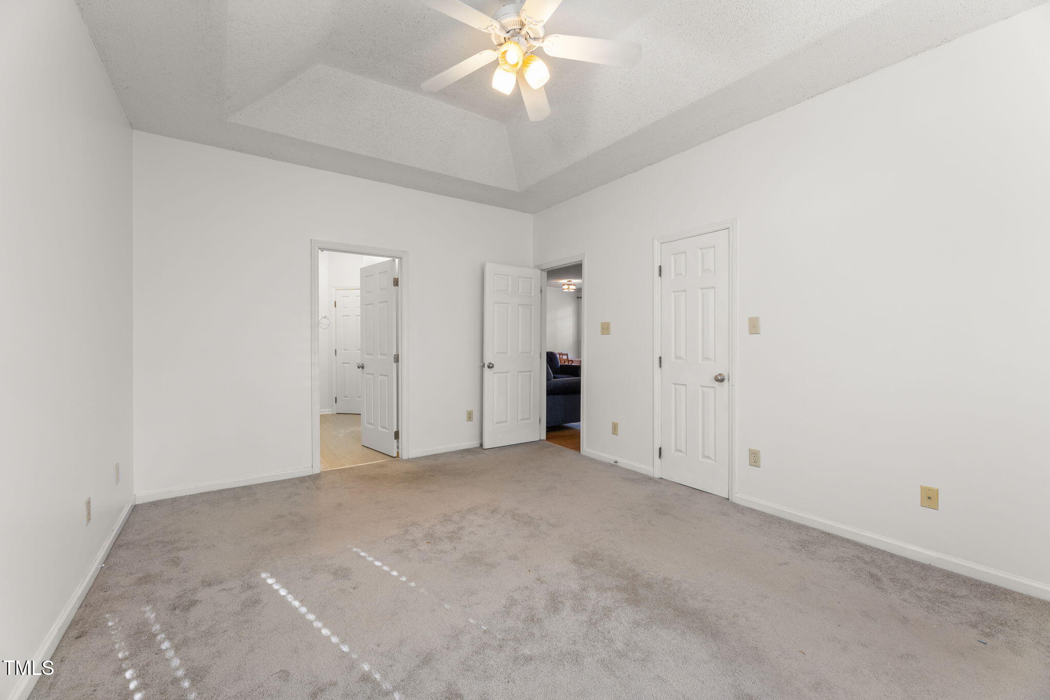 4445 Still Pines Drive Raleigh, NC 27613 - Photo 13 of 29 11-web-or-mls-KMH_8155