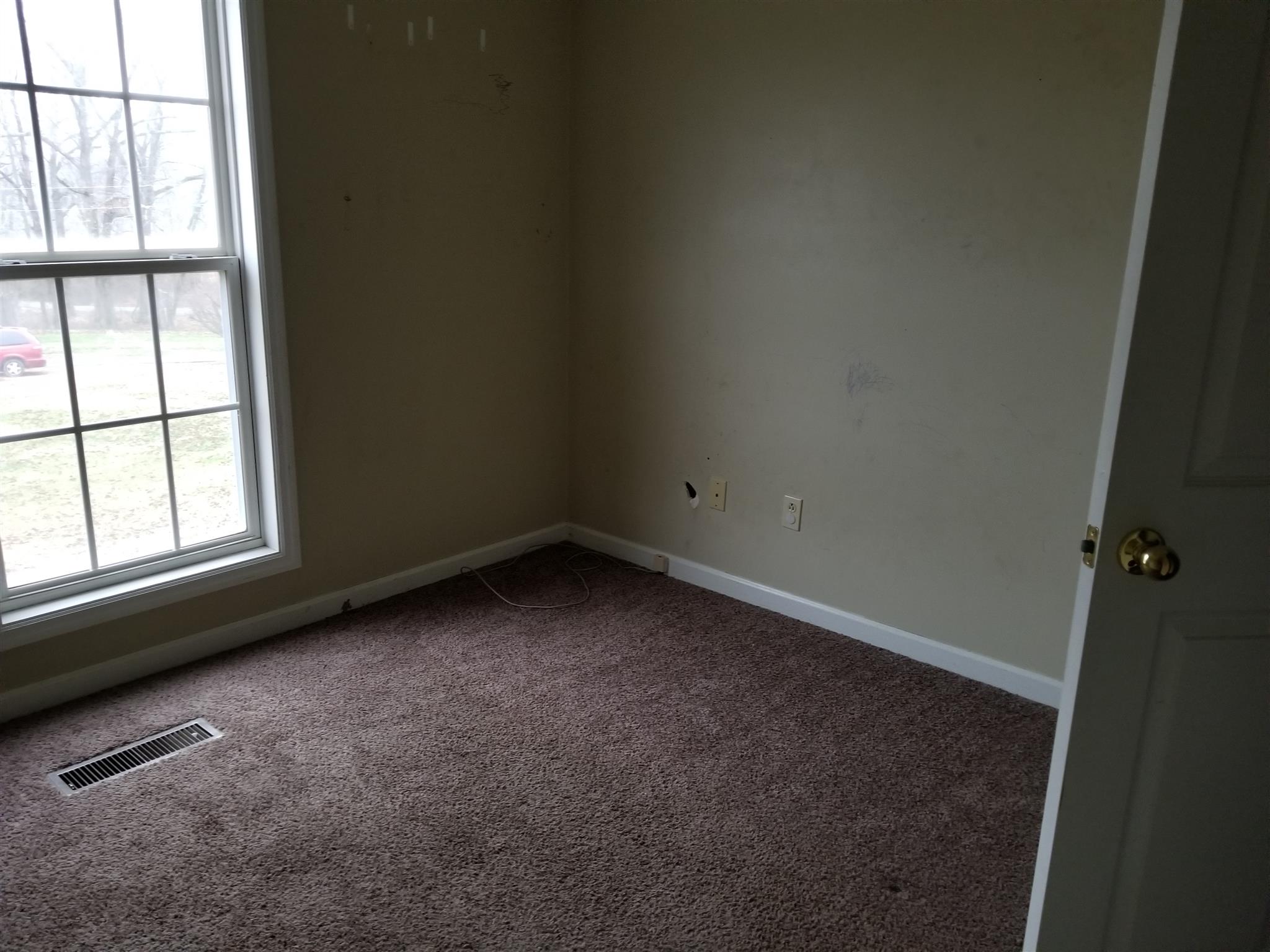 1474 Maple Grove Road Lafayette, TN 37083 - Photo 11 of 15 Upstairs bedroom.