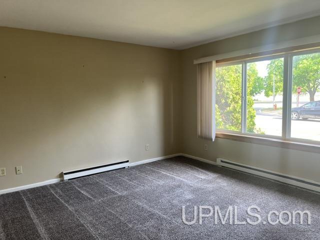 701 South Lincoln Road Escanaba, MI 49829 - Photo 6 of 44