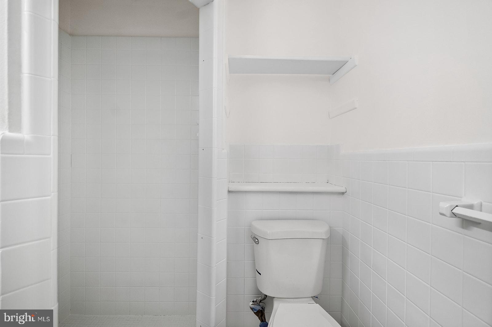 3722 Lankenau Road Philadelphia, PA 19131 - Photo 11 of 20 Gallery Image 11