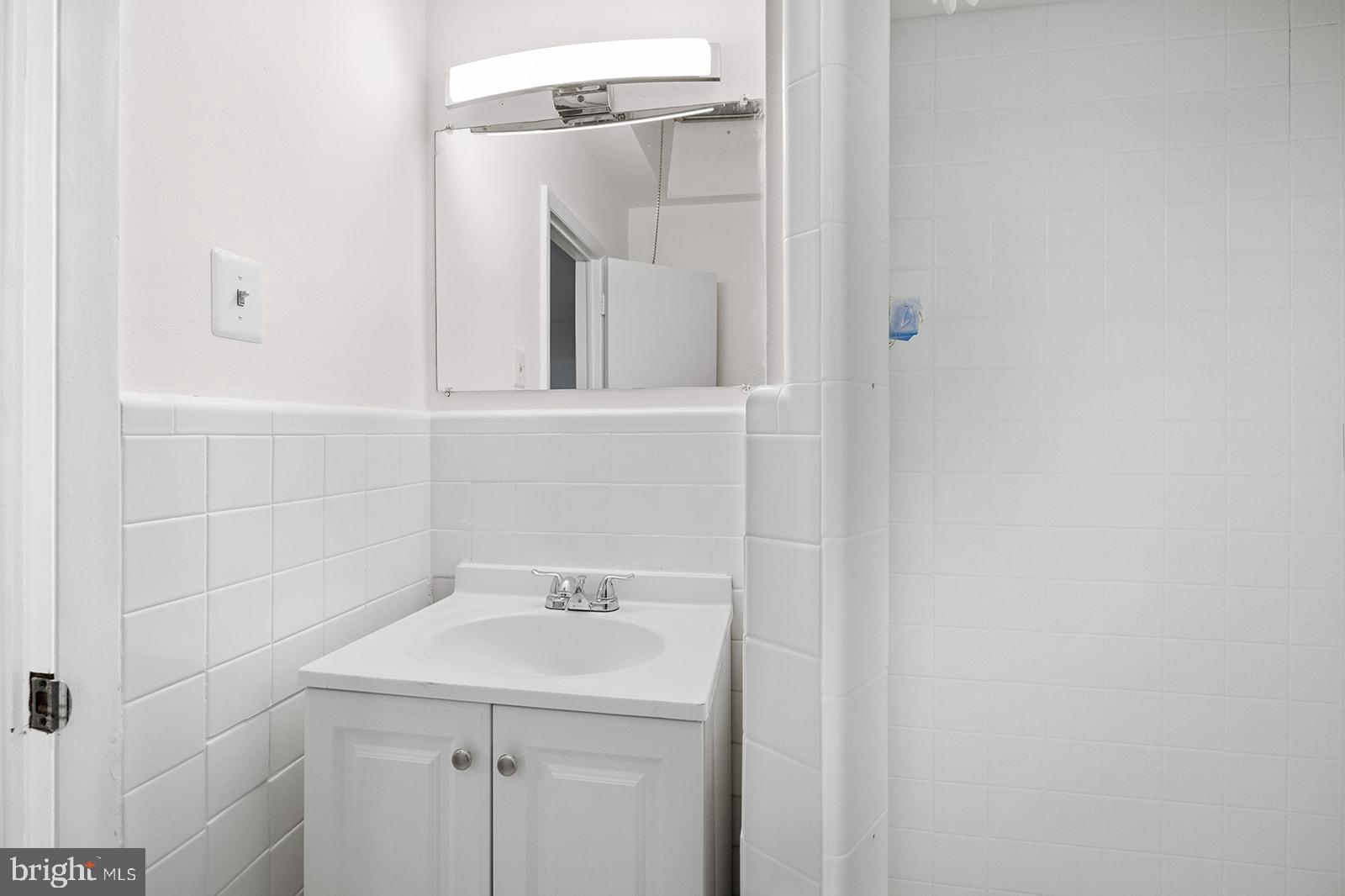 3722 Lankenau Road Philadelphia, PA 19131 - Photo 15 of 20 Gallery Image 15