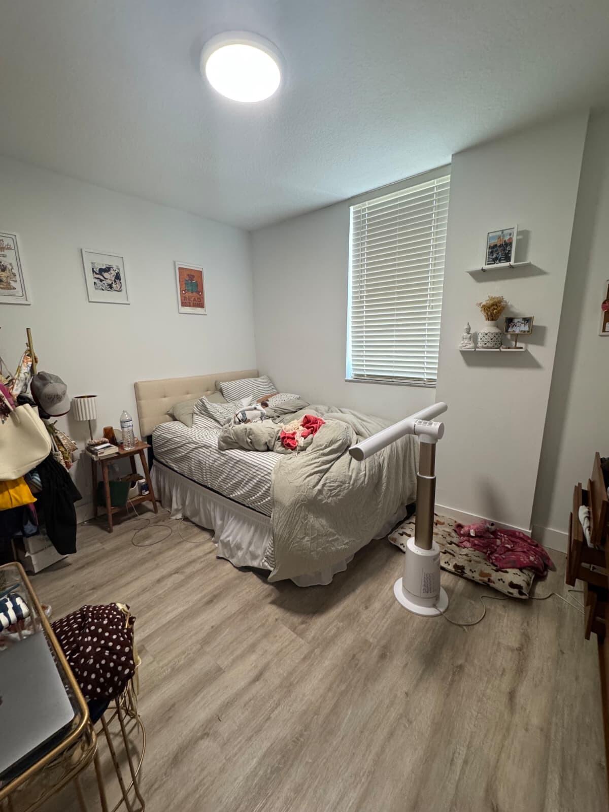 115 Southwest 11th Street, Unit 807 Miami, FL 33130 - Photo 20 of 21 WhatsApp Image 2026-04-28 at 12.39.49 PM