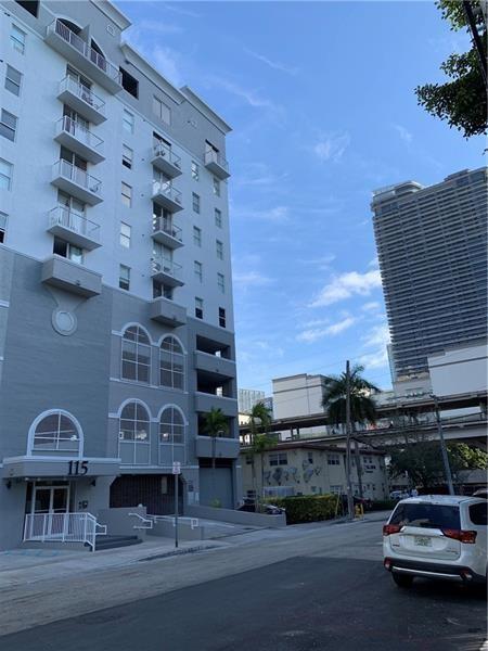115 Southwest 11th Street, Unit 807 Miami, FL 33130 - Photo 2 of 21 PV FRONT